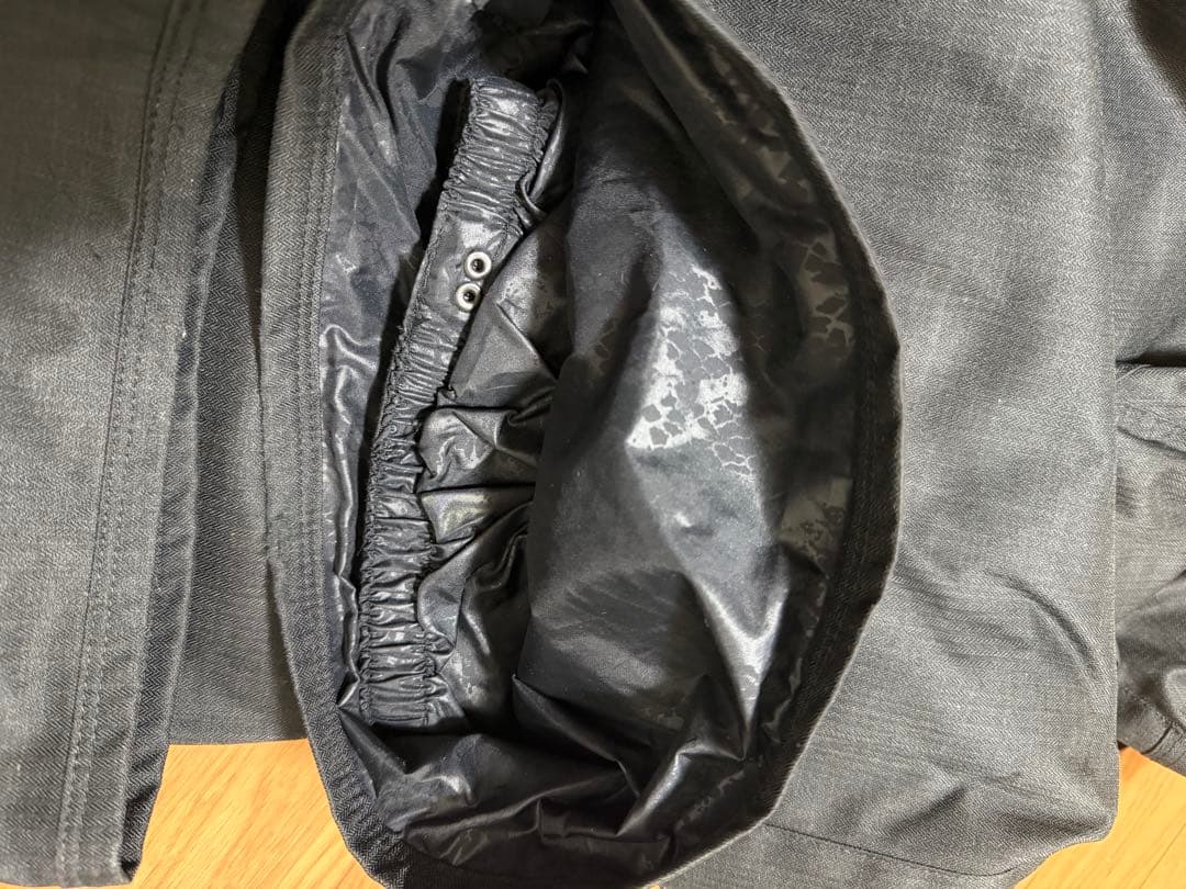 スノーボード　ウェア　下　volcom