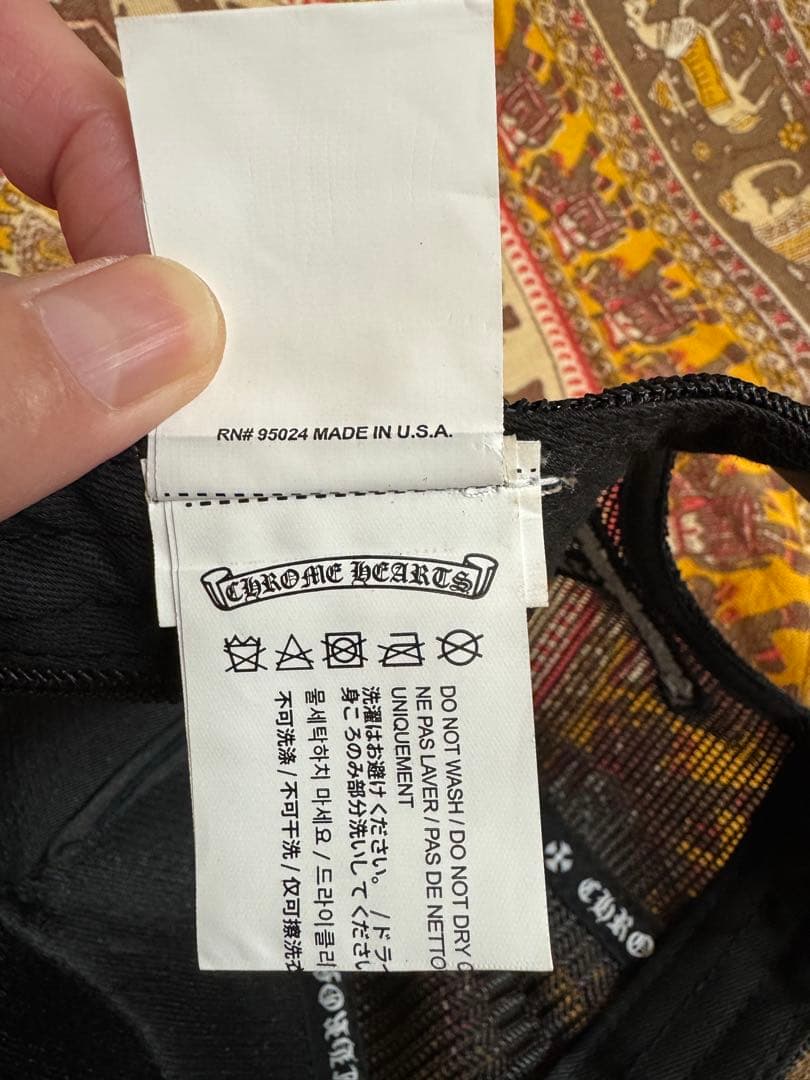 CHROME HEARTS ブラックトラッカーキャップ早い者勝ち！！