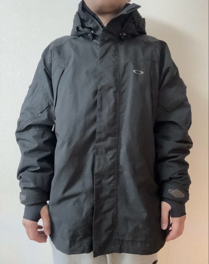 OAKLEY ジャケット ブラック　スノーボード M or L サイズ