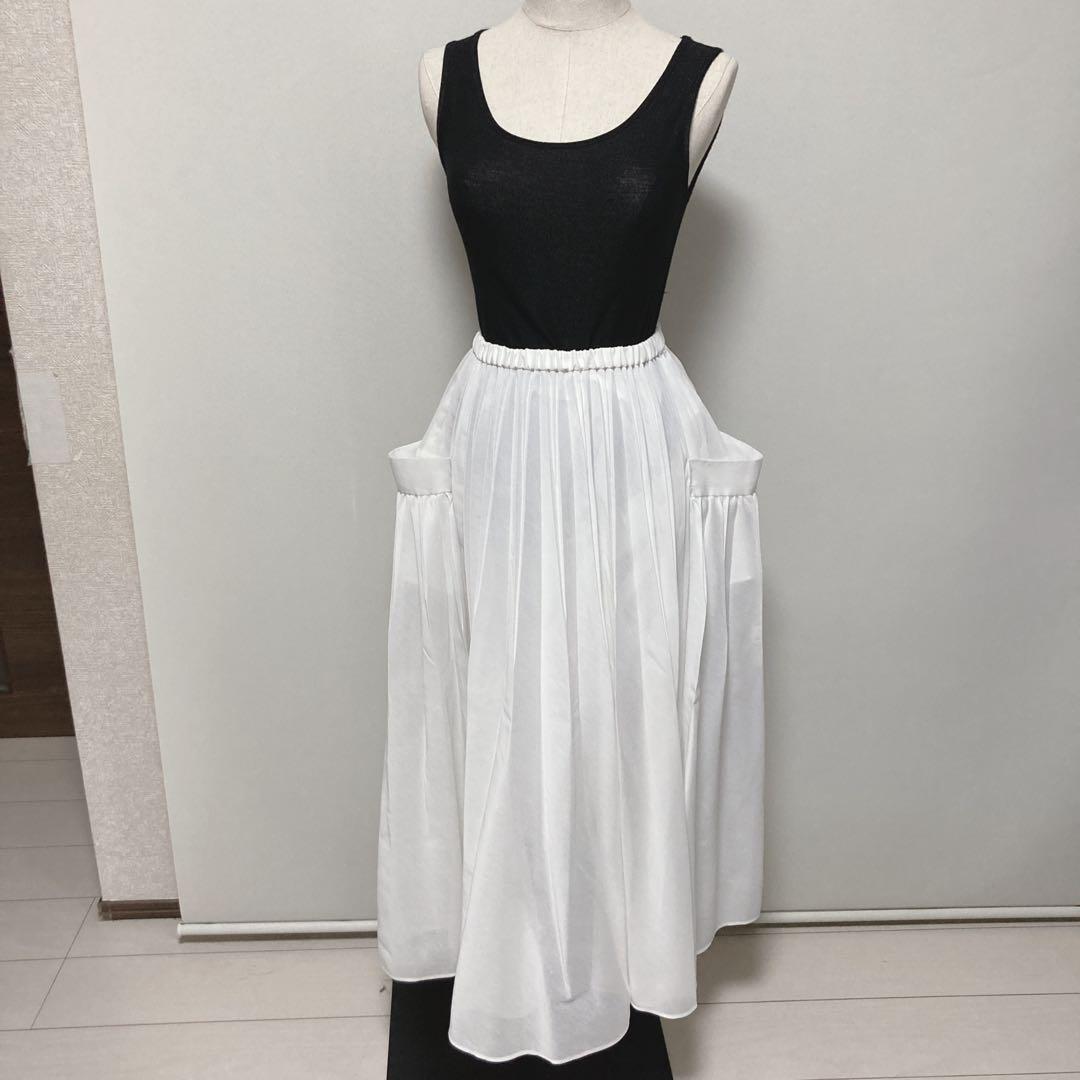 【極美品】ユナイテッドアローズ　ロングプリーツスカート　ポケット　ホワイト