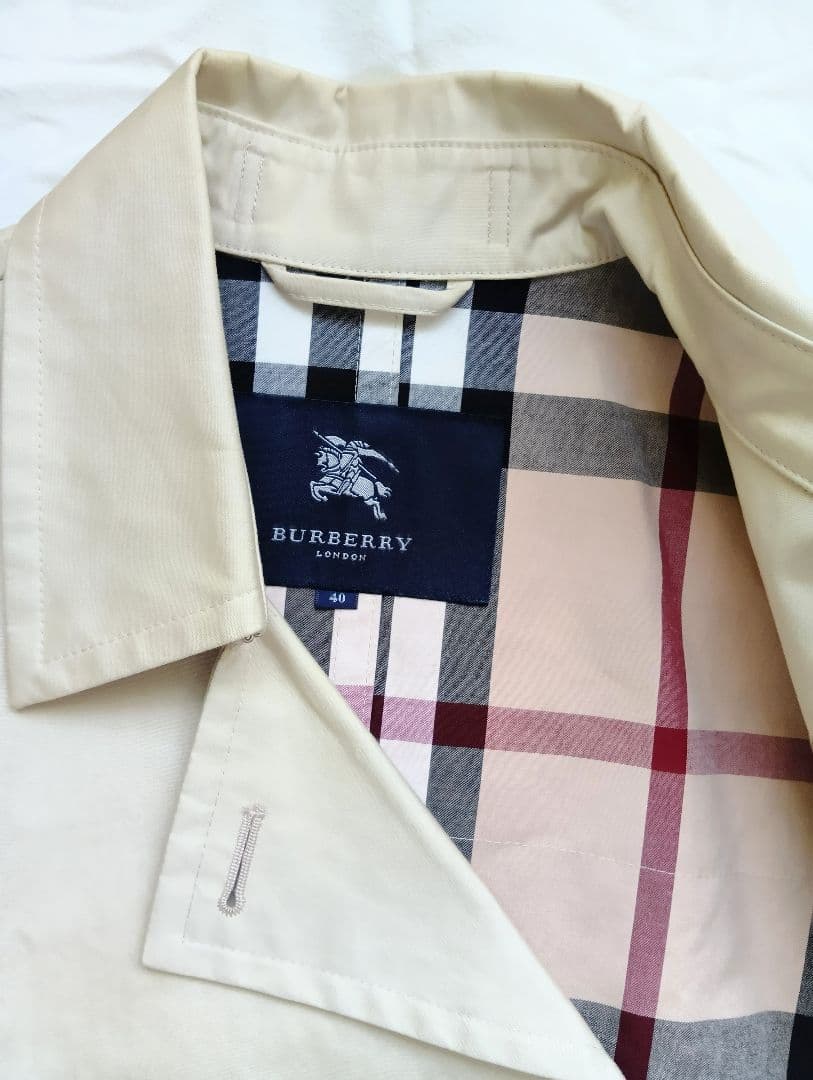 BURBERRY ベージュ ショートトレンチコート 40