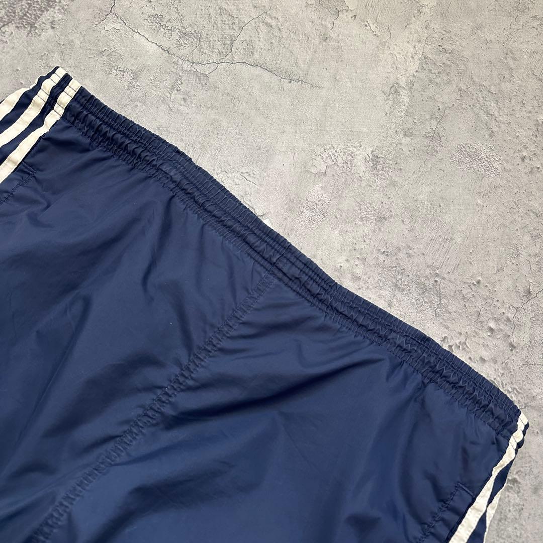 90s【adidas】アディダス（L）ナイロンパンツ＊万国旗タグ＊サイドライン