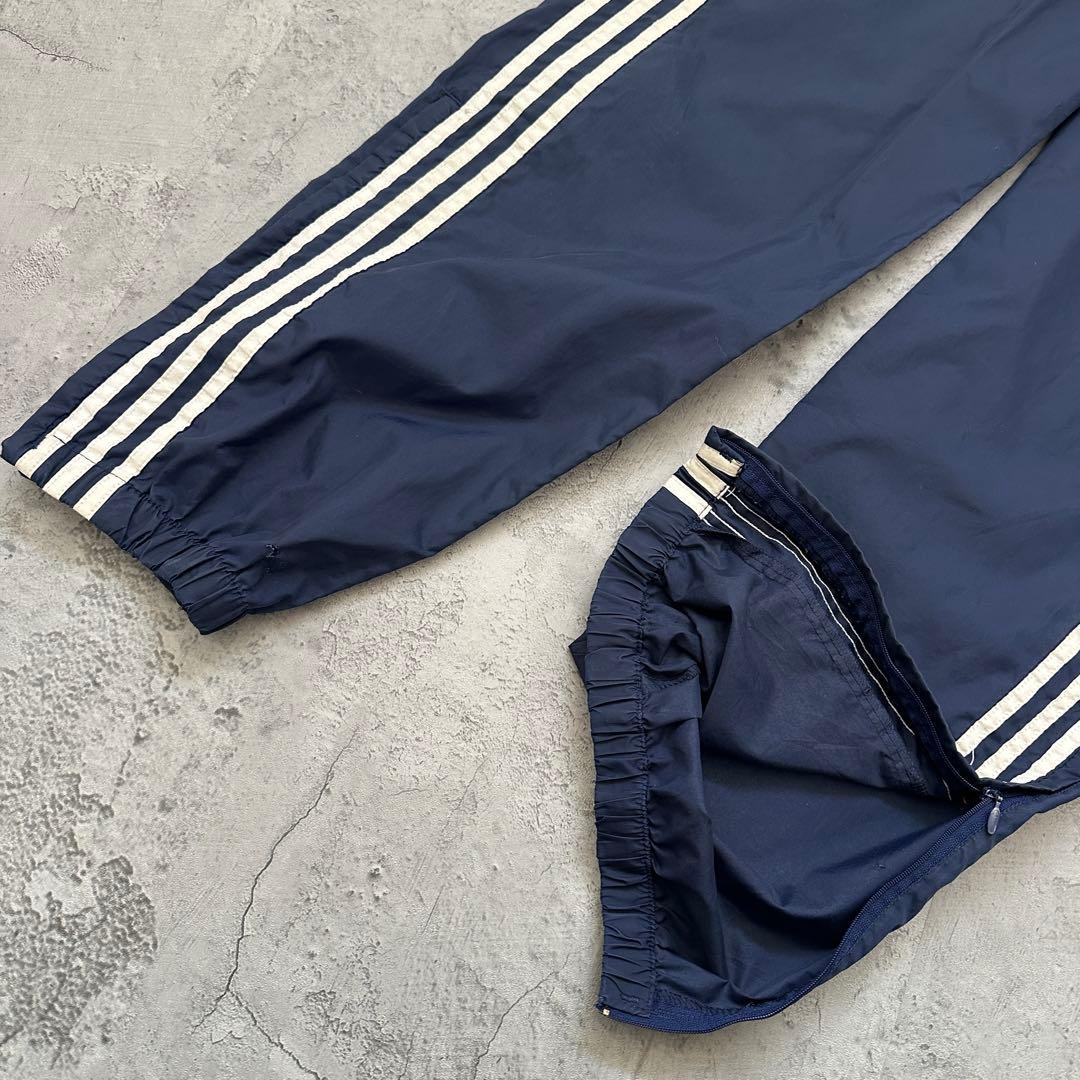 90s【adidas】アディダス（L）ナイロンパンツ＊万国旗タグ＊サイドライン