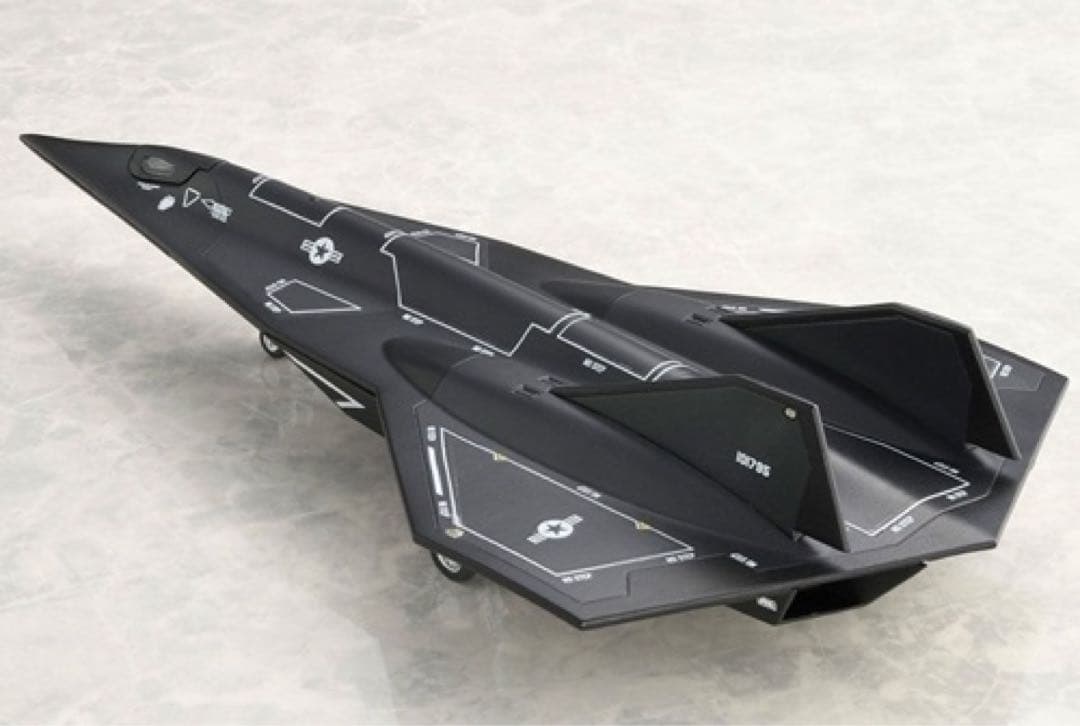 1/100 ダークスター トップガン マーヴェリック 完成品 飛行機 BF181