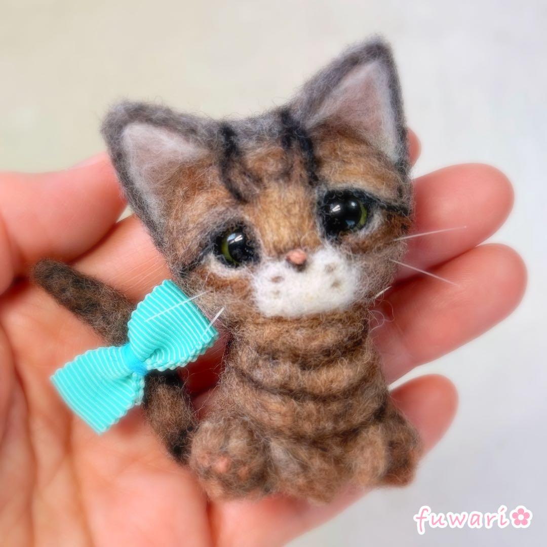 リクエスト品　羊毛フェルト　ちょこんと甘えんぼハチワレ♡おすましキジトラセット