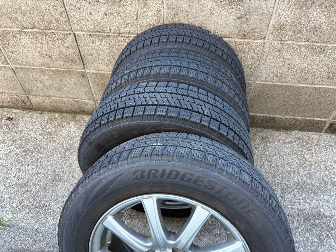 【ＪＵＮ喜 】175/16R14 スタッドレスタイヤVRX2 ②