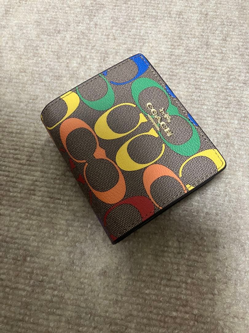 最終価格/coach 二つ折り財布 アウトレット
