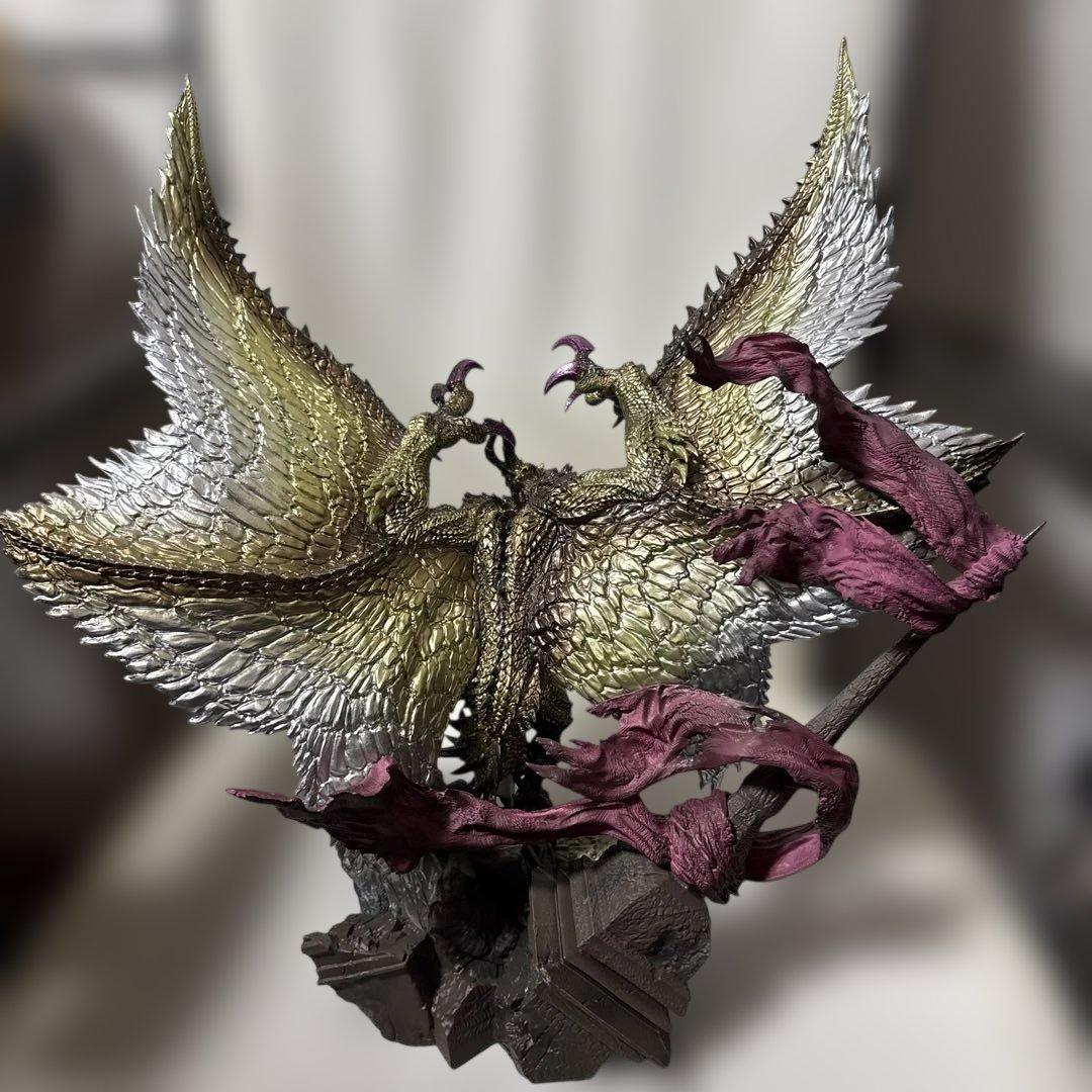 モンスターハンター　シャガルマガラ　クリエイターズモデル