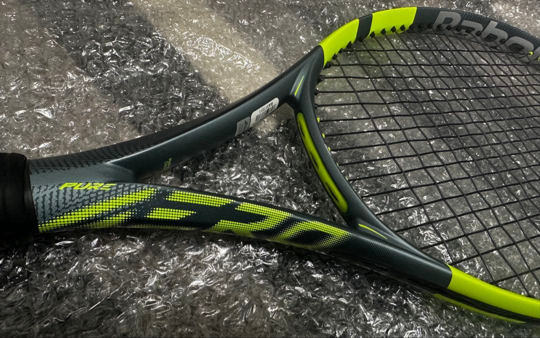 【極美品】Babolat Pure Aero ピュアアエロ 100 G3