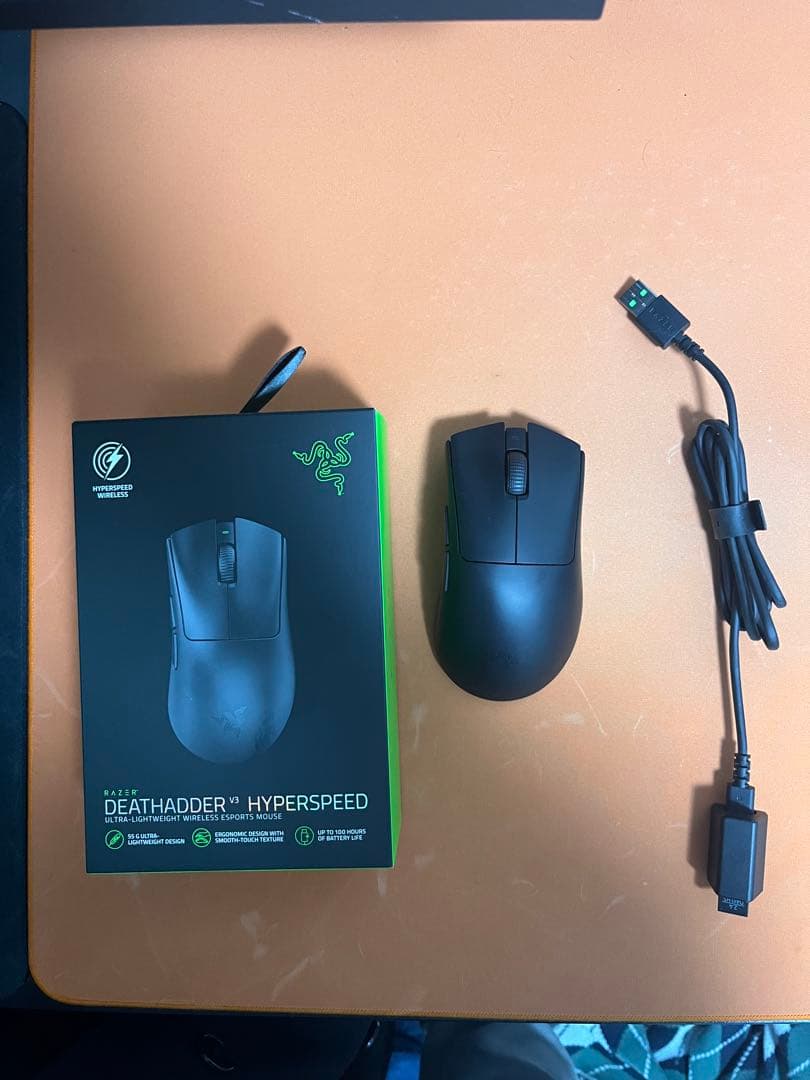 Razer DeathAdder v3 Hyperspeed ワイヤレスマウス