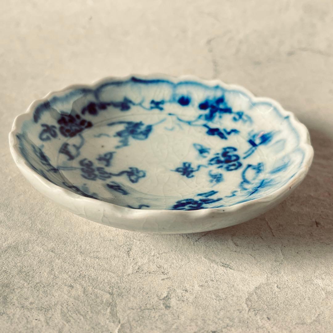【新品未使用】イムサエム 染付 鳥紋輪花小皿　入手困難