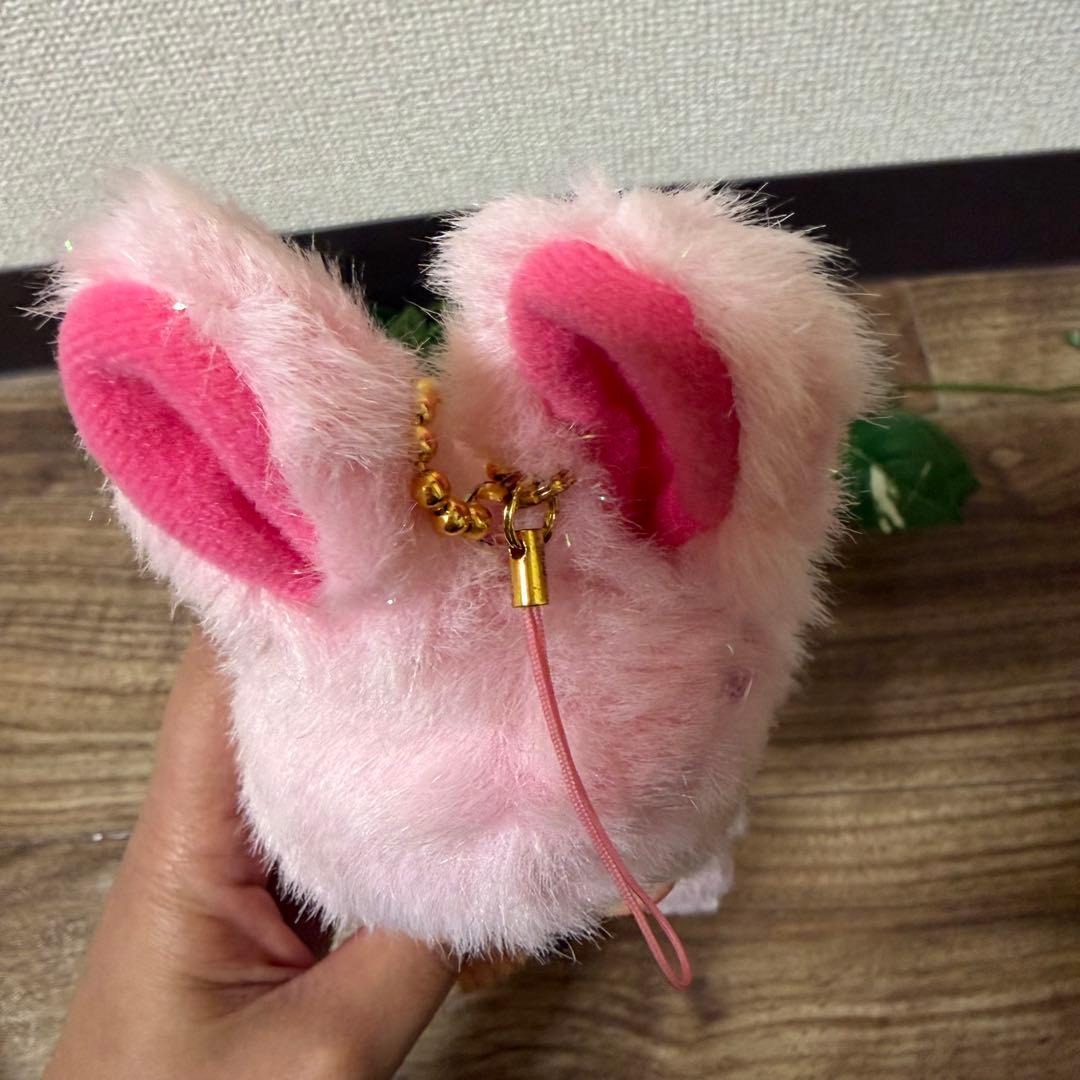 希少　モンチッチ ぬいぐるみウサギの耳 うさぎバニーラメ入りピンクキーホルダー