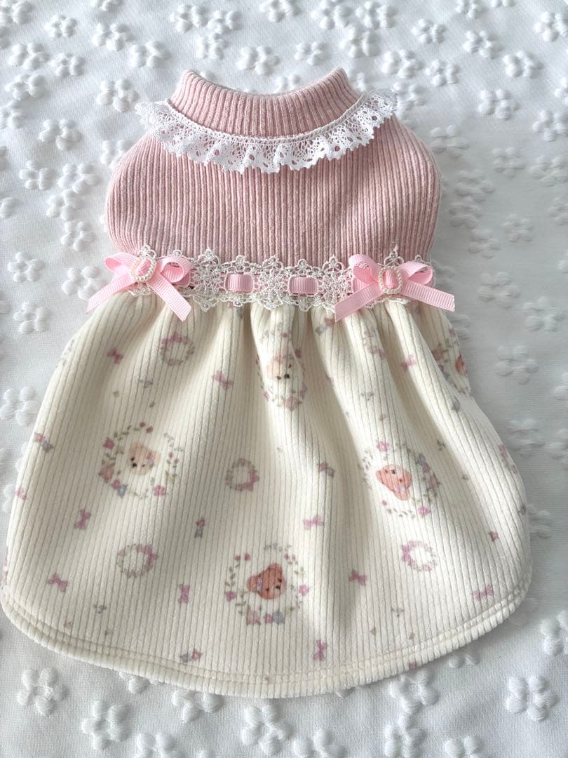犬服ハンドメイドワンピース　ワン⭐︎mama⭐︎様