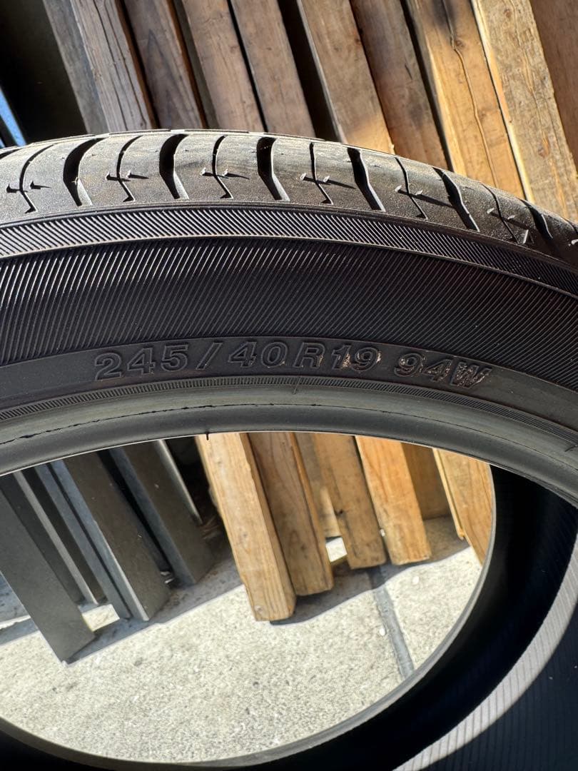 タイヤ・ホイール BluEarth Es ES32 245/40R19