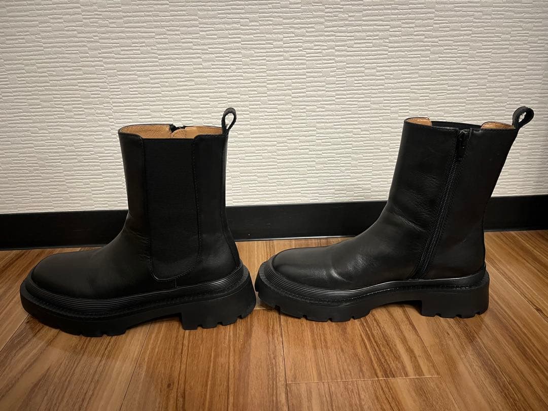 アトリエブルージュ レザーサイドゴア タンクブーツMサイズ(23.5〜24cm