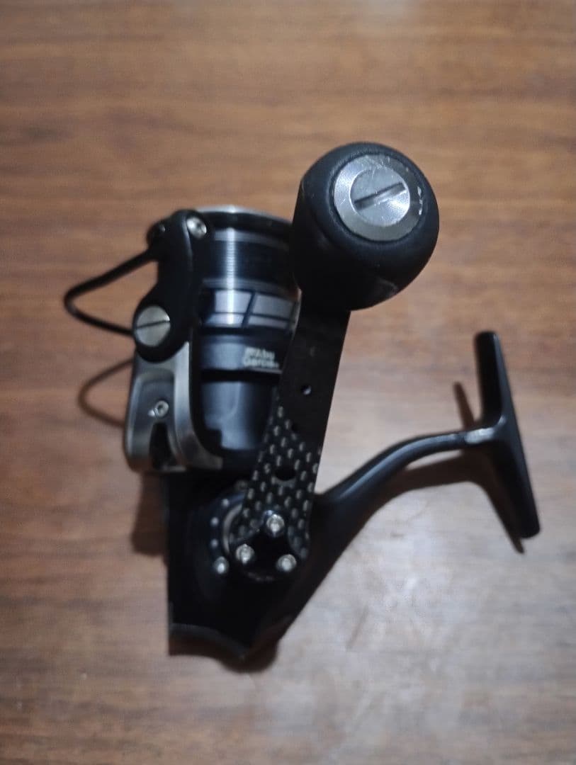 Abu Garcia ロキサーニ 2500sh 6.2:1