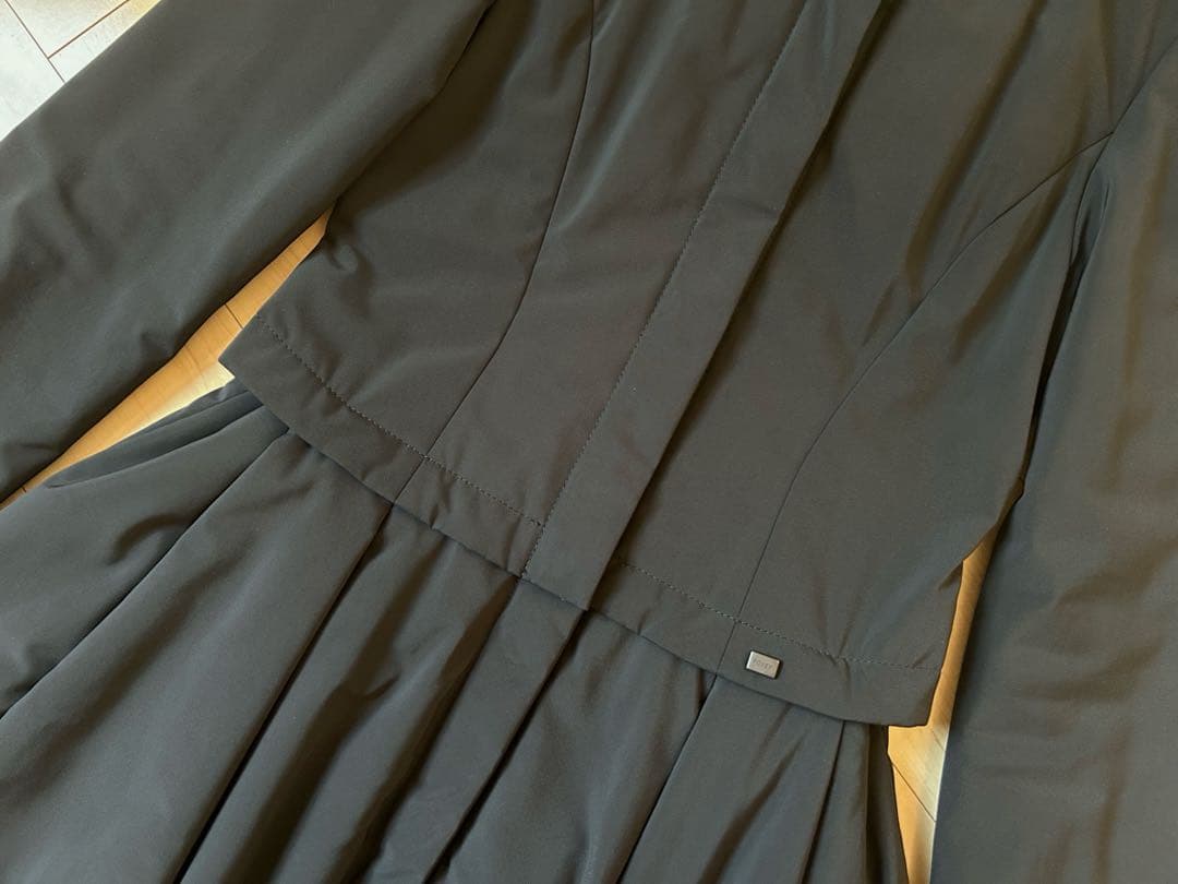 フォクシー　レイニークッションコート