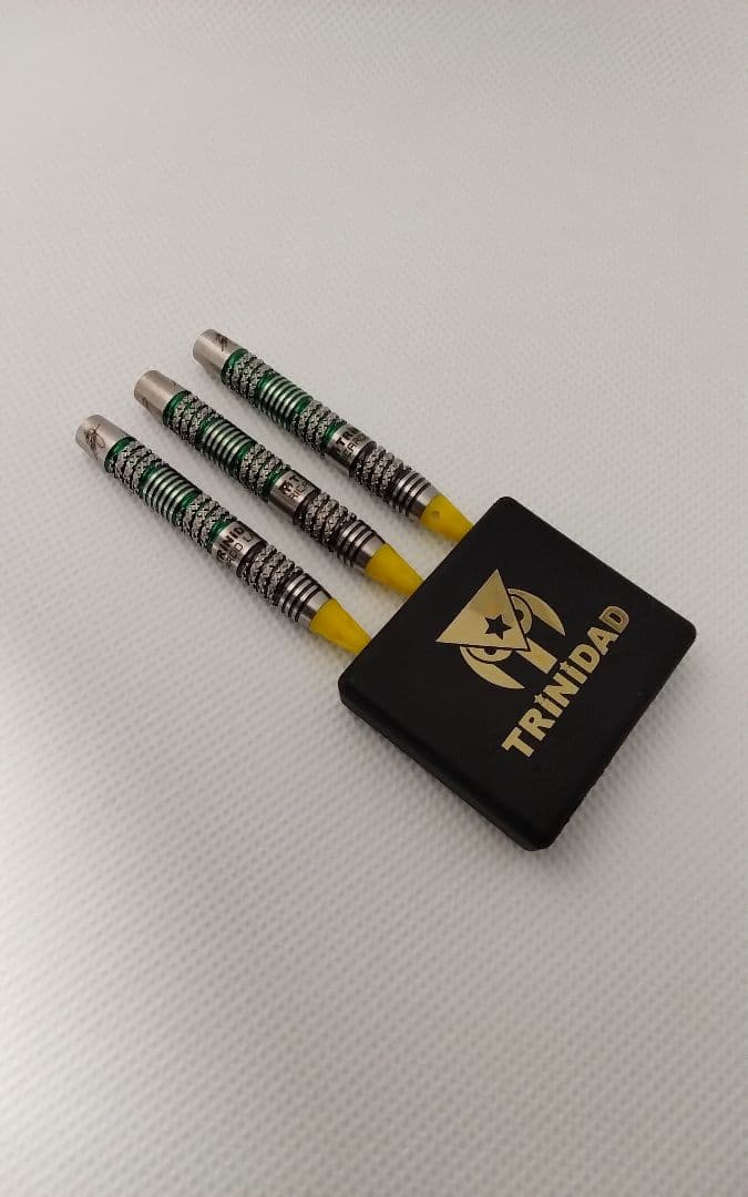 た*き様 TRiNiDADリカルド×レイジー!コラボ!極美品!ダーツセット22g