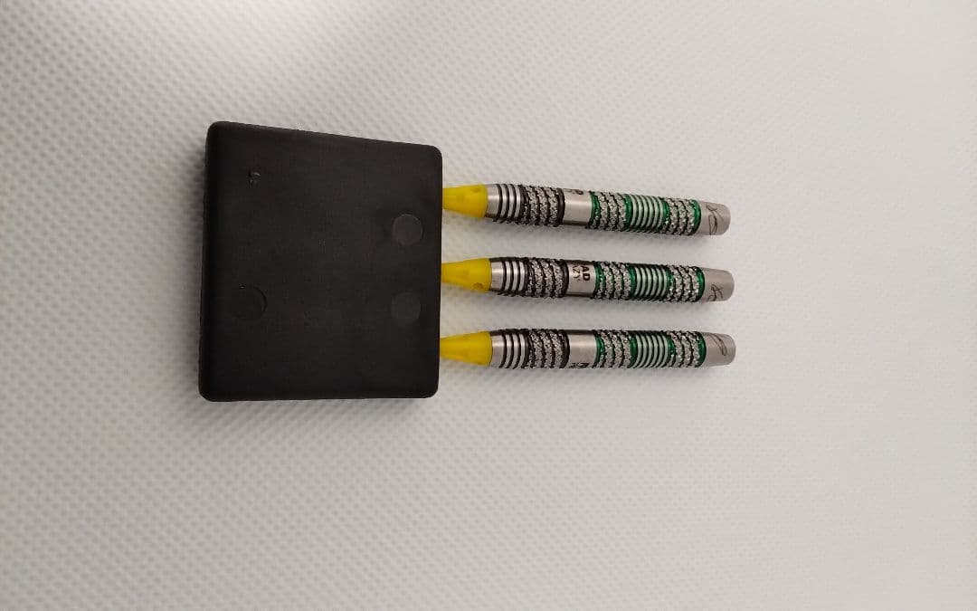た*き様 TRiNiDADリカルド×レイジー!コラボ!極美品!ダーツセット22g