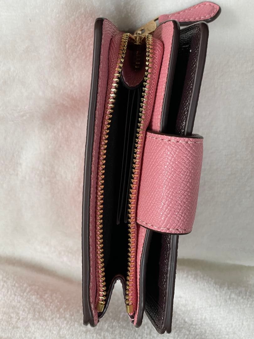 コーチ　COACH 財布　二つ折り　ピンク　新品未使用