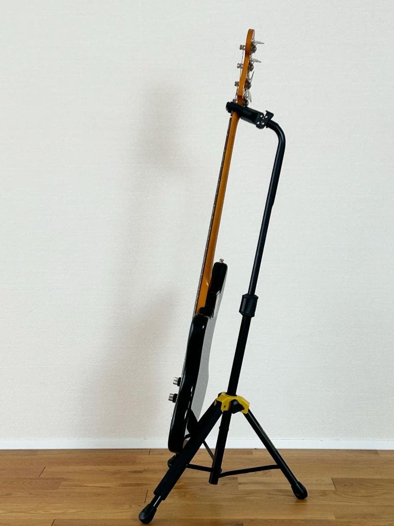ベース Squier Classic Vibe Jaguar Bass