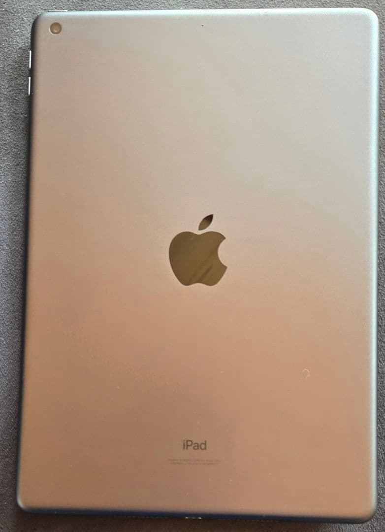Apple iPad 第9世代 64GB WiFiモデル スペースグレイ