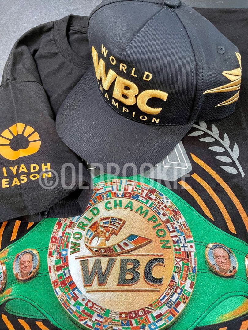 リヤドシーズン×WBCチャンピオンベルトTシャツ