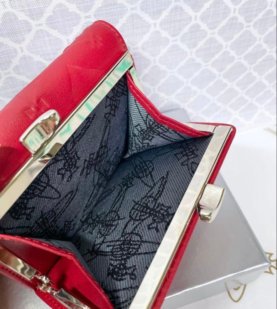 【内柄も素敵☆】Vivienne Westwood 三折財布 赤マット
