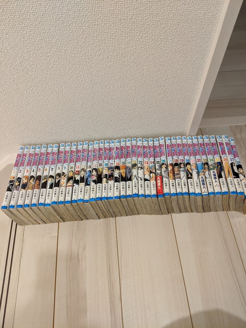 週刊少年ジャンプ　BLEACH ブリーチ　68巻まで　全巻セットではありません