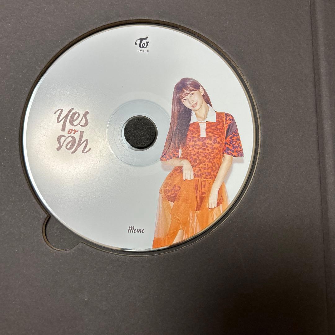 TWICE CD モモ