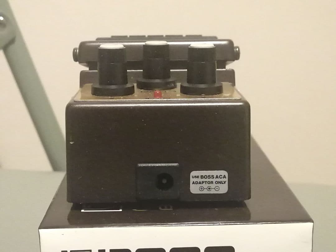 【日本製・箱付き・希少】BOSS Bass Chorus CE-2B