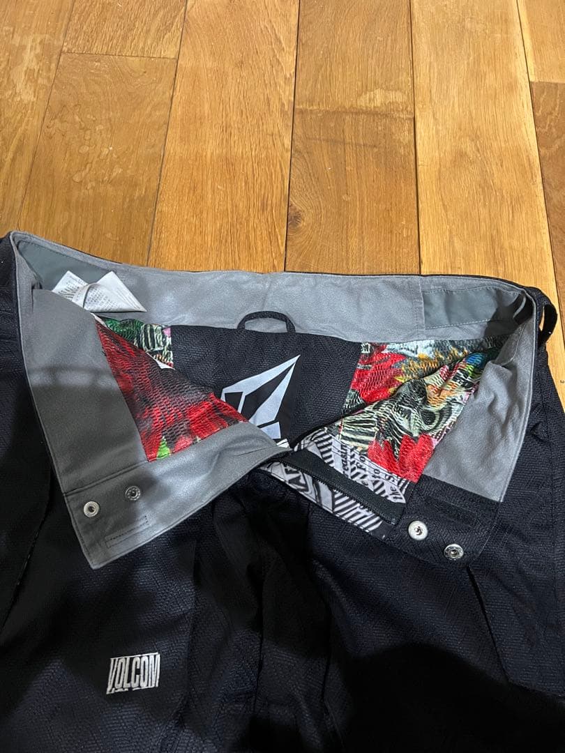 VOLCOM スノーボードウェア　パンツ