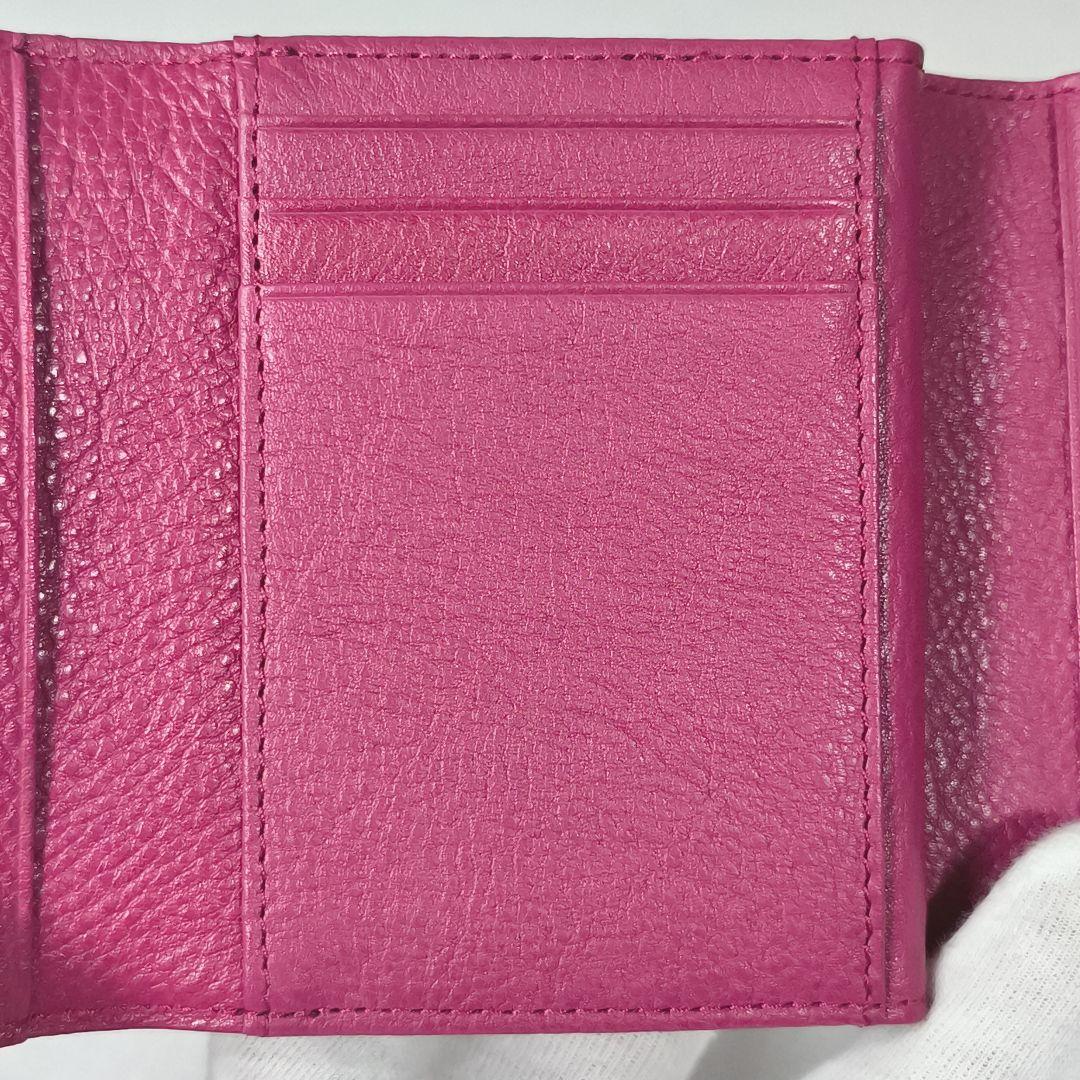 未使用級美品✨️　アナスイ　薔薇柄型押しレザー　がまぐち　折り財布