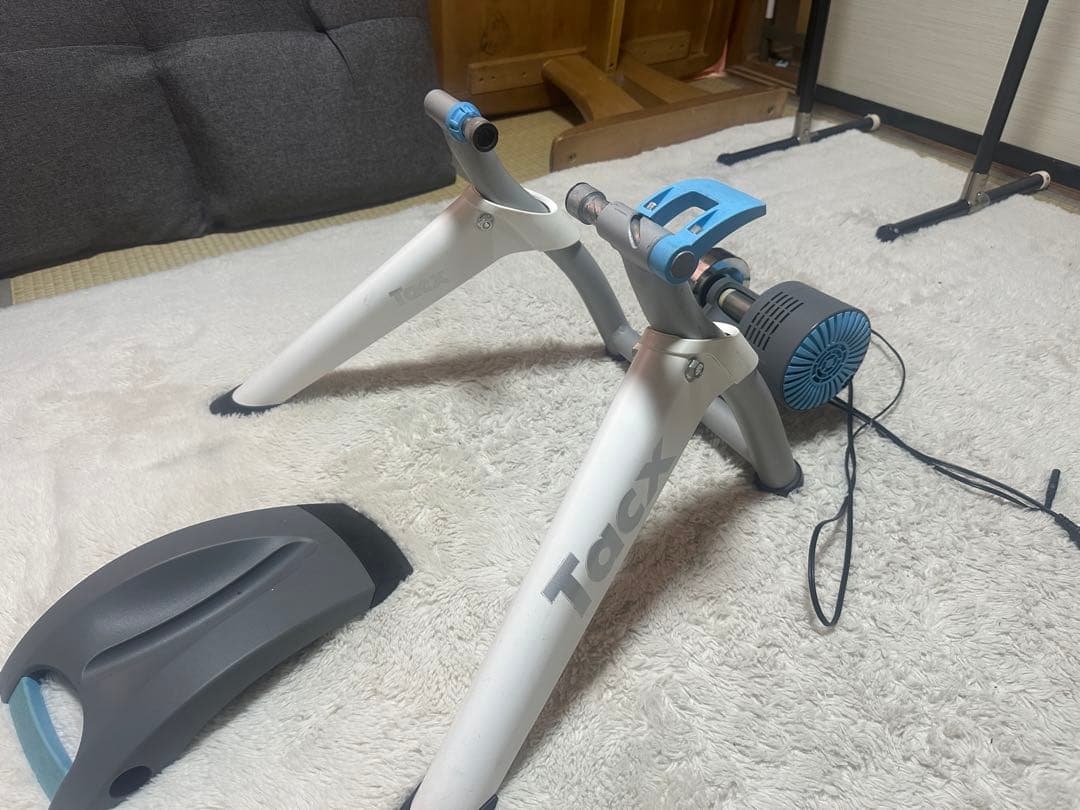 Tacx Flow スマートトレーナー