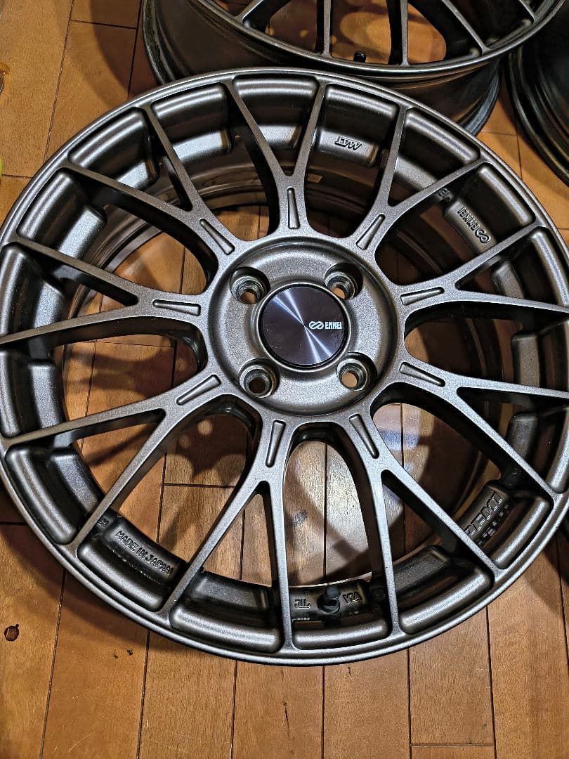 エンケイ　ＰＭＦ1 ２枚セット16インチ 5.5J ＋45　 PCD100その①
