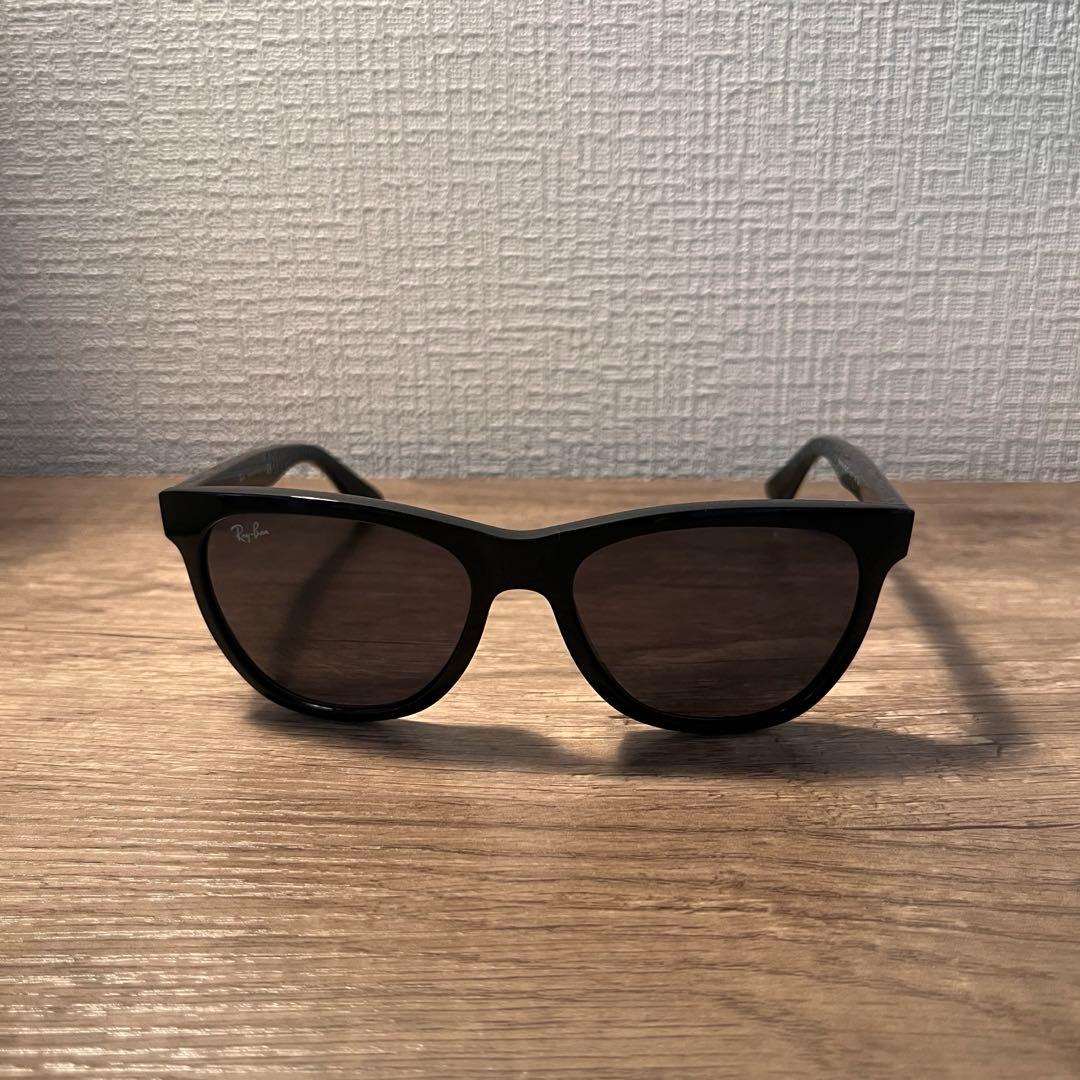 小物 Ray-Ban RB2140F Wayfarer