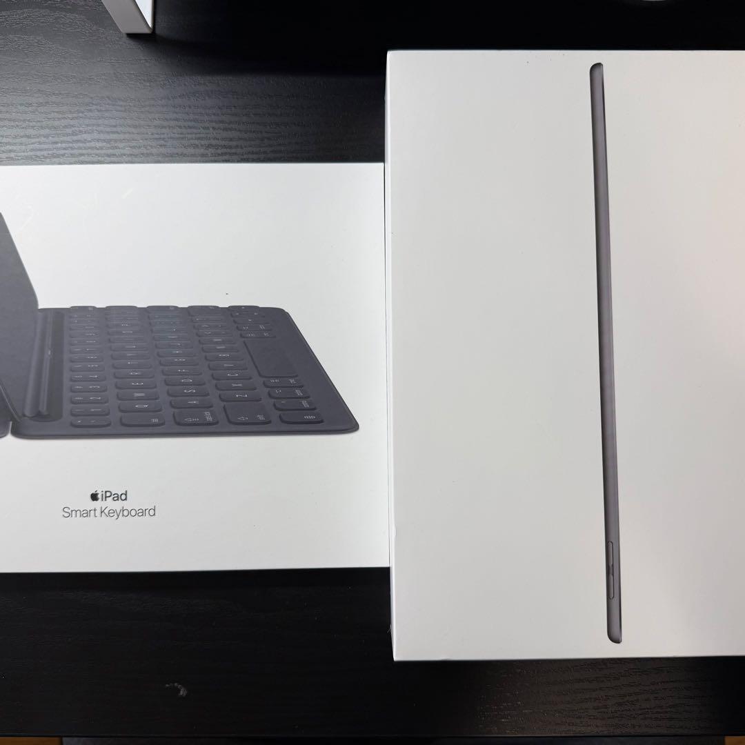 f*e様 iPadAir第三世代256GBセルラー本体+Smart Keyboa