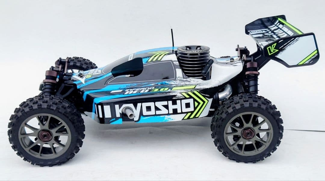 【未走行】KYOSHO 1/8GP INFERNO NEO 3.0 フルセット