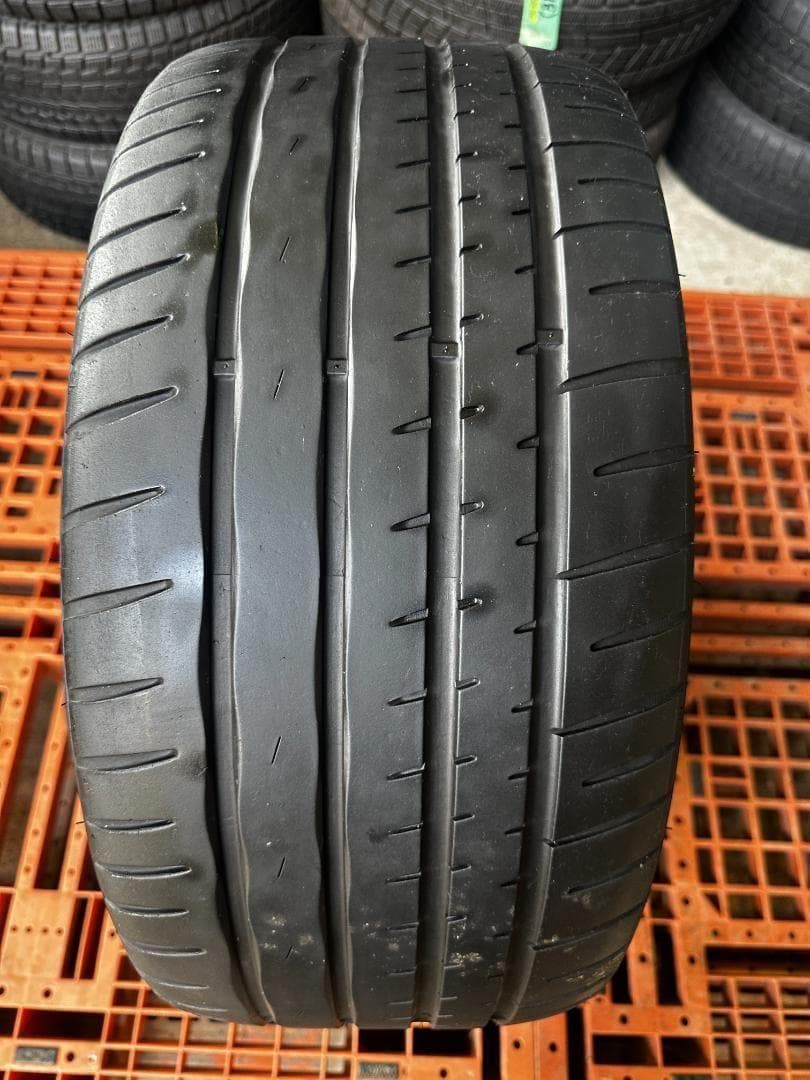 245/35ZR19 LUFFEN 4本 送料無料 夏タイヤ T1256