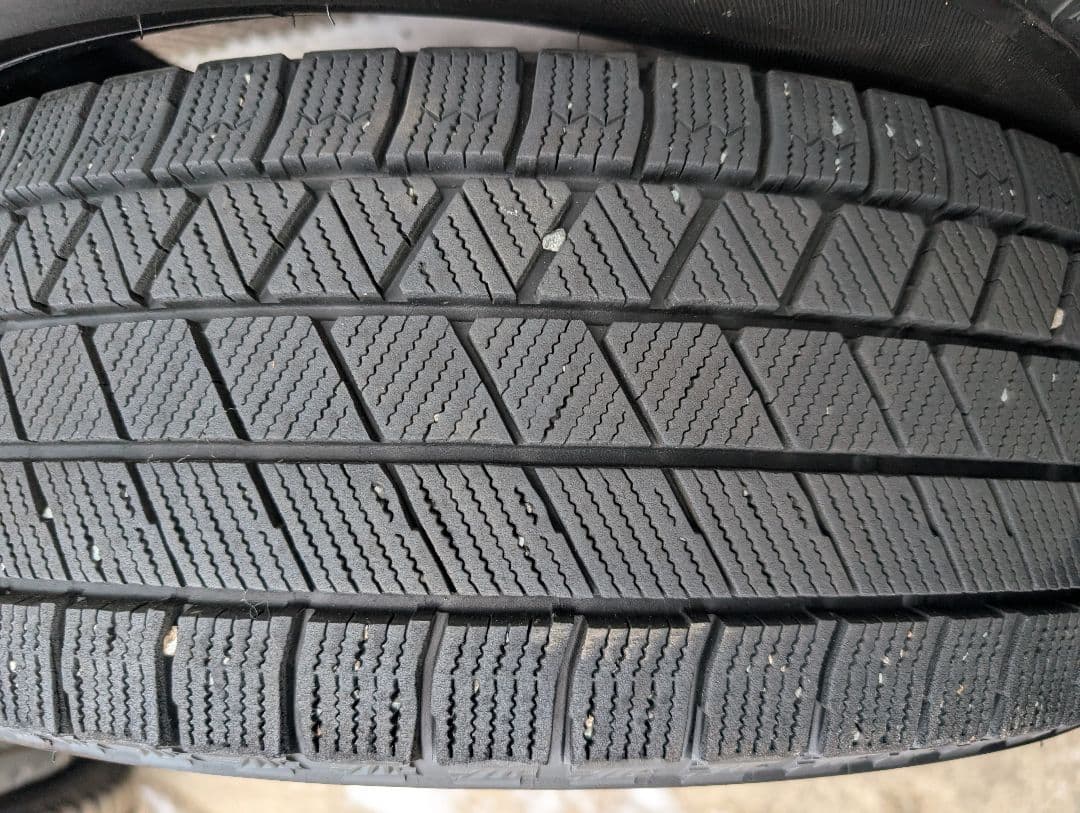 たきちゃん195/65r16 VRX3 スタッドレス4本