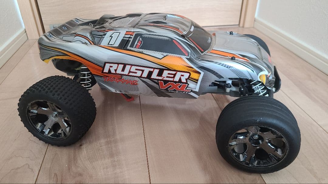 トラクサスラストラー2WD(タミヤ、京商、ヨコモ、アソシ、traxxas)