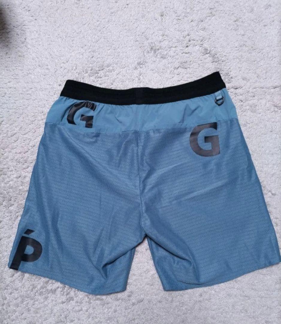 美品　パーリーゲイツ　ハーフパンツ ダークブルー　23年モデル　PGG