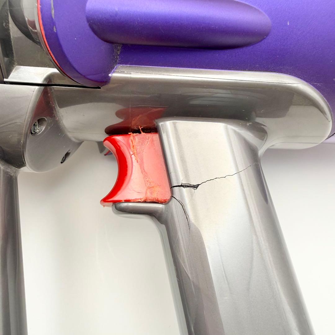 【分解清掃済！】Dyson SV18 充電器付 ダイソン コードレス掃除機 本体