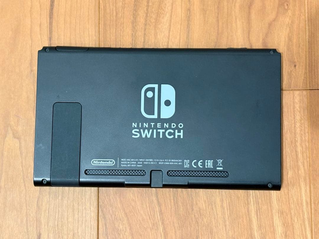 Nintendo Switch （シリアル・保証非記載版）ネオンブルー、レッド