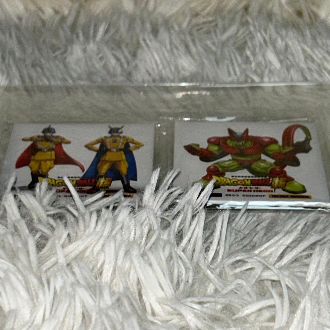 【ドラゴンボール超】スーパー スーパーヒーロー 特別限定版　缶バッジ2個セット付