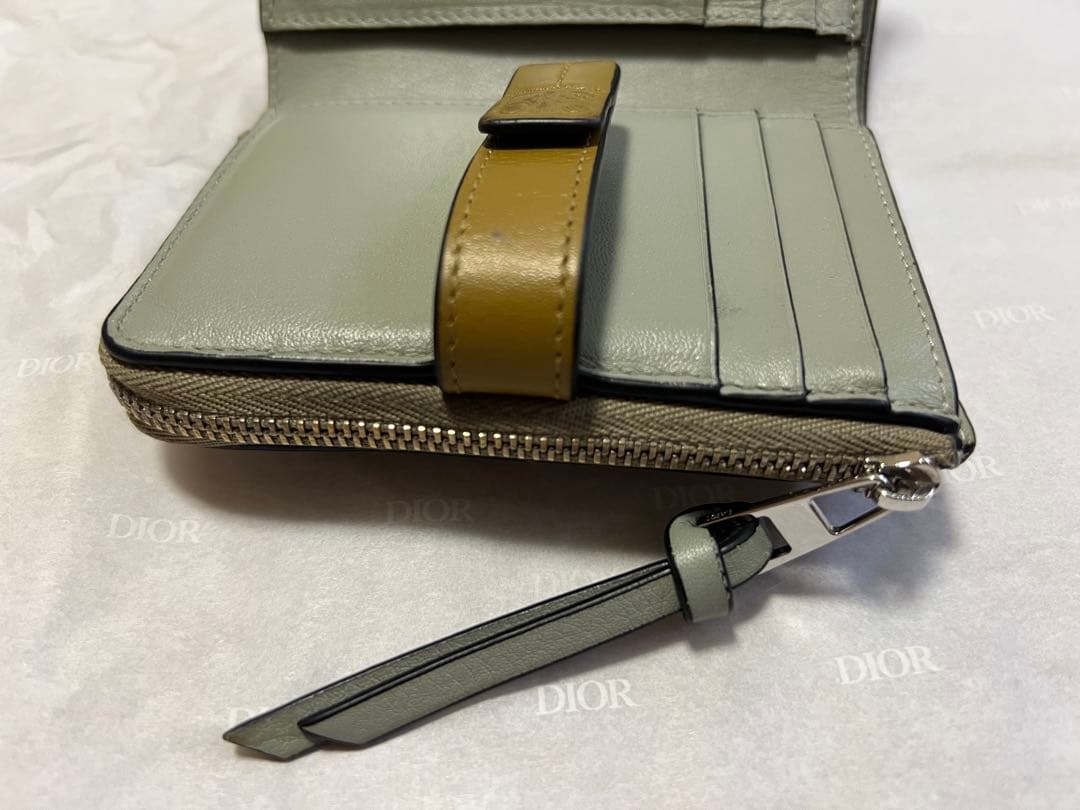 LOEWE スリム ジップ バイフォールド (ソフトグレインカーフ)