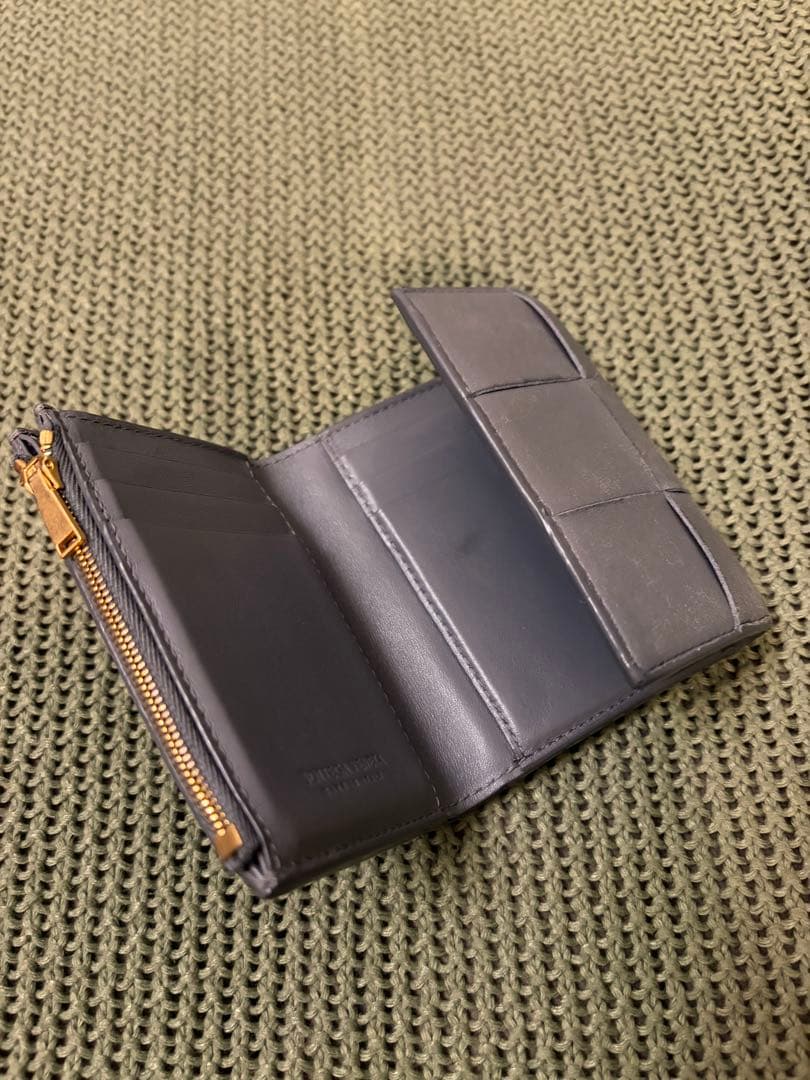 BOTTEGA VENETA ボッテガ　カセット　グレー 三つ折り財布