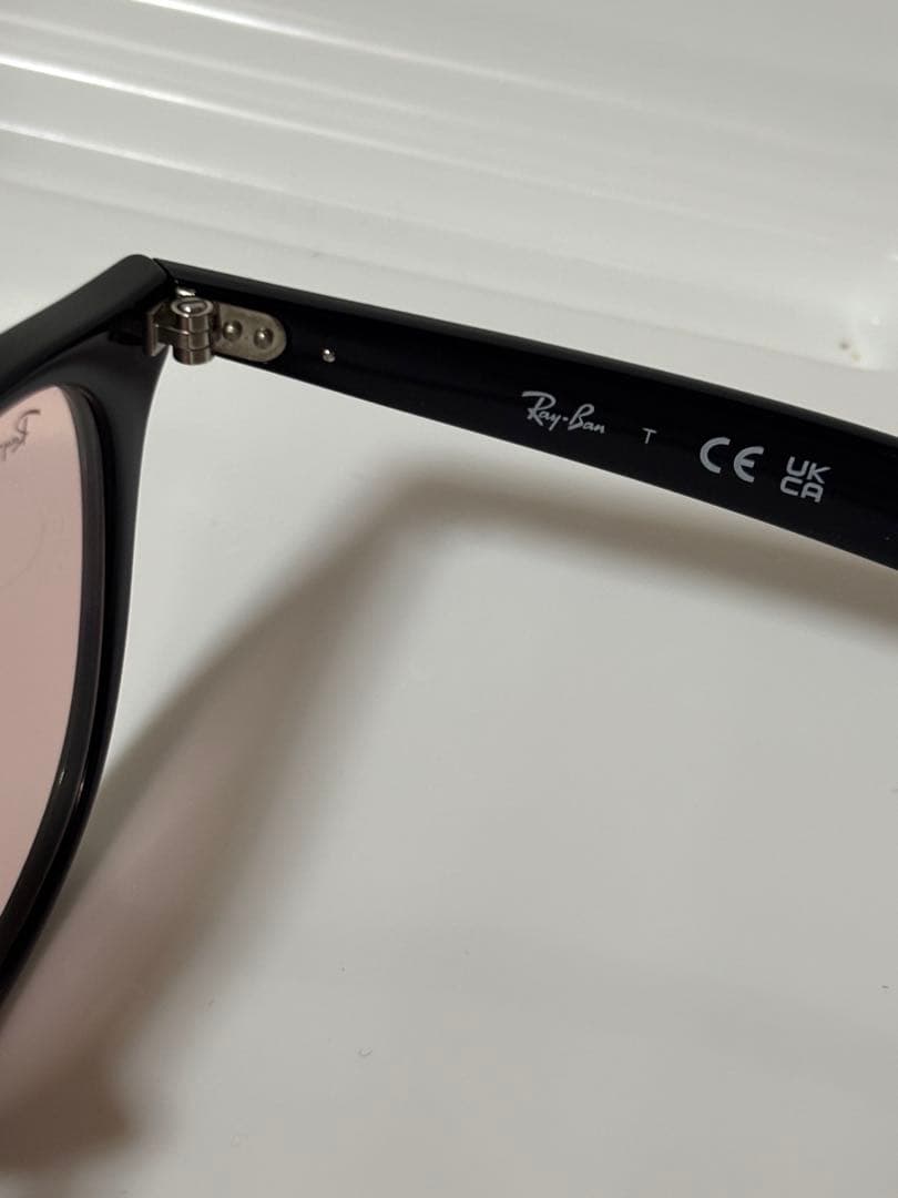 ★NEWカラー★RB4259-F 601/5★RayBan★ ライトピンク