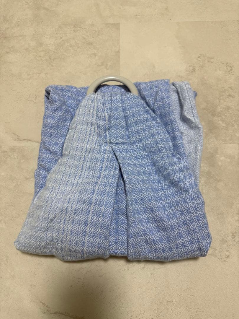 北極しろくま堂　キュットミー　スリング