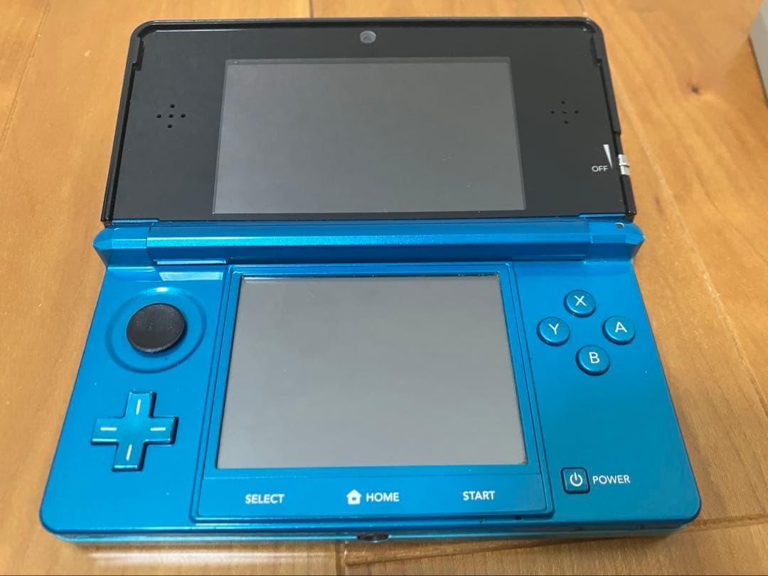 Nintendo 3DS とどうぶつの森ソフト2本セット